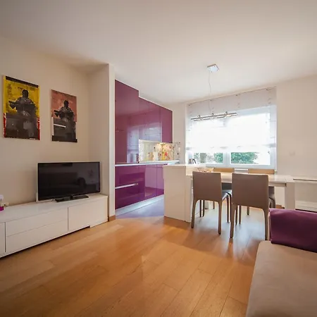 Apartment Tesla *