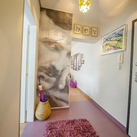 Apartment Tesla *